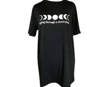LuLaRoe Womens Rivkah Going Through A Moon Phase Graphic T-Shirt Tee Plus 3X New